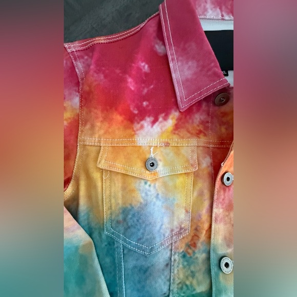 VINTAGE Vibrant Tie-Dye Performance Jacket - Picture 2 of 5